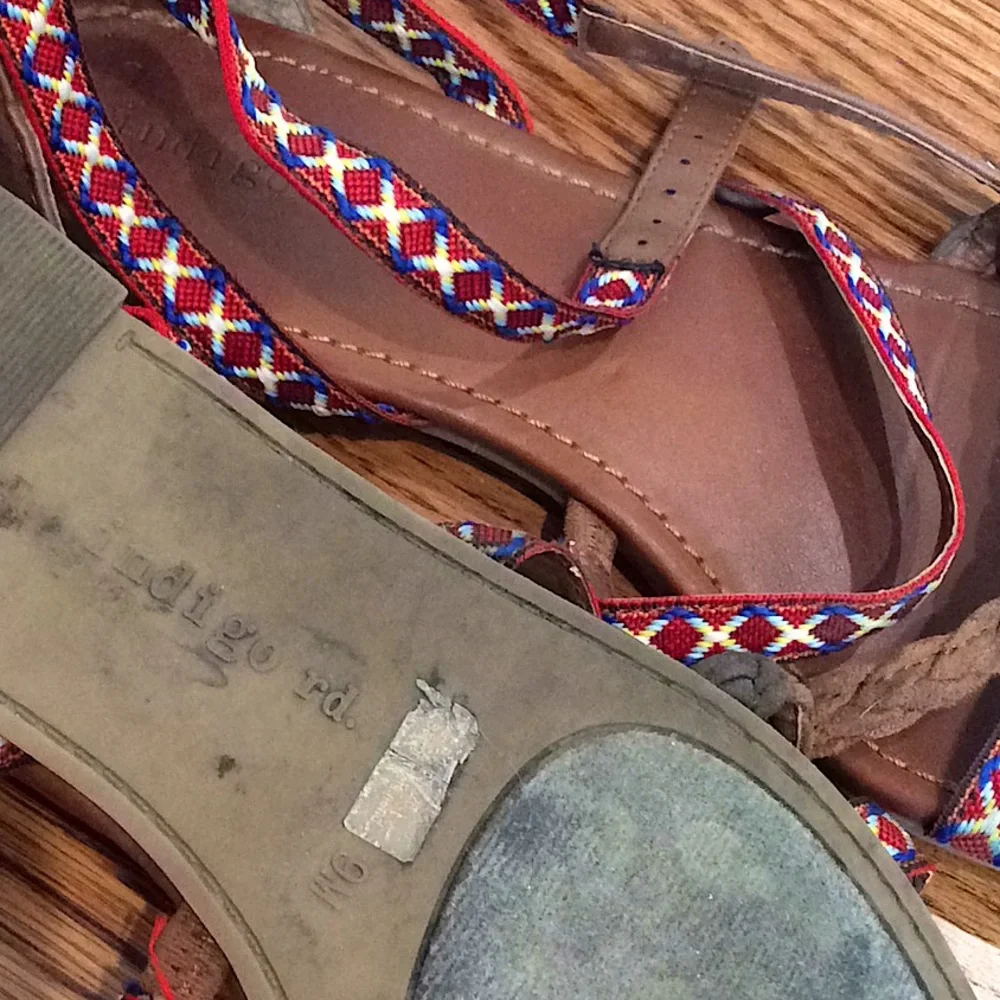 Indigo Rd Flip Flops - Picture 2 of 2